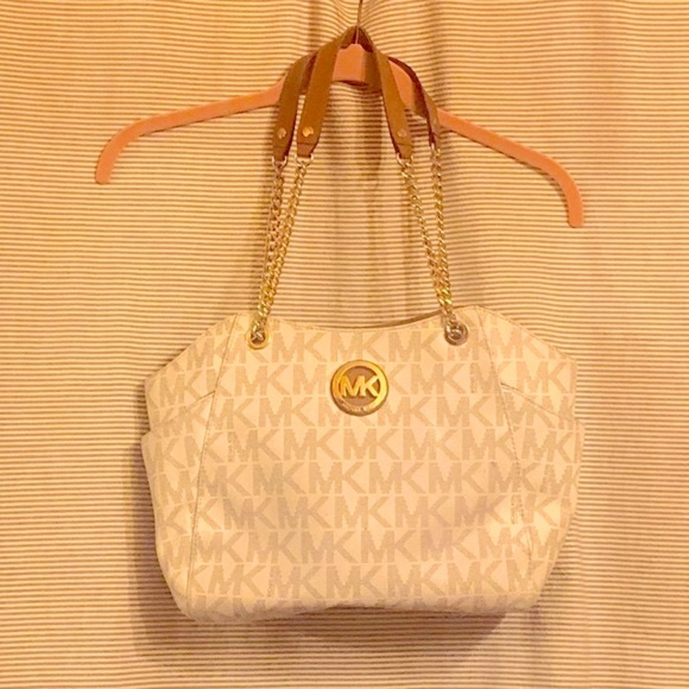 Michael Kors Jet Set medium logo shoulder bag